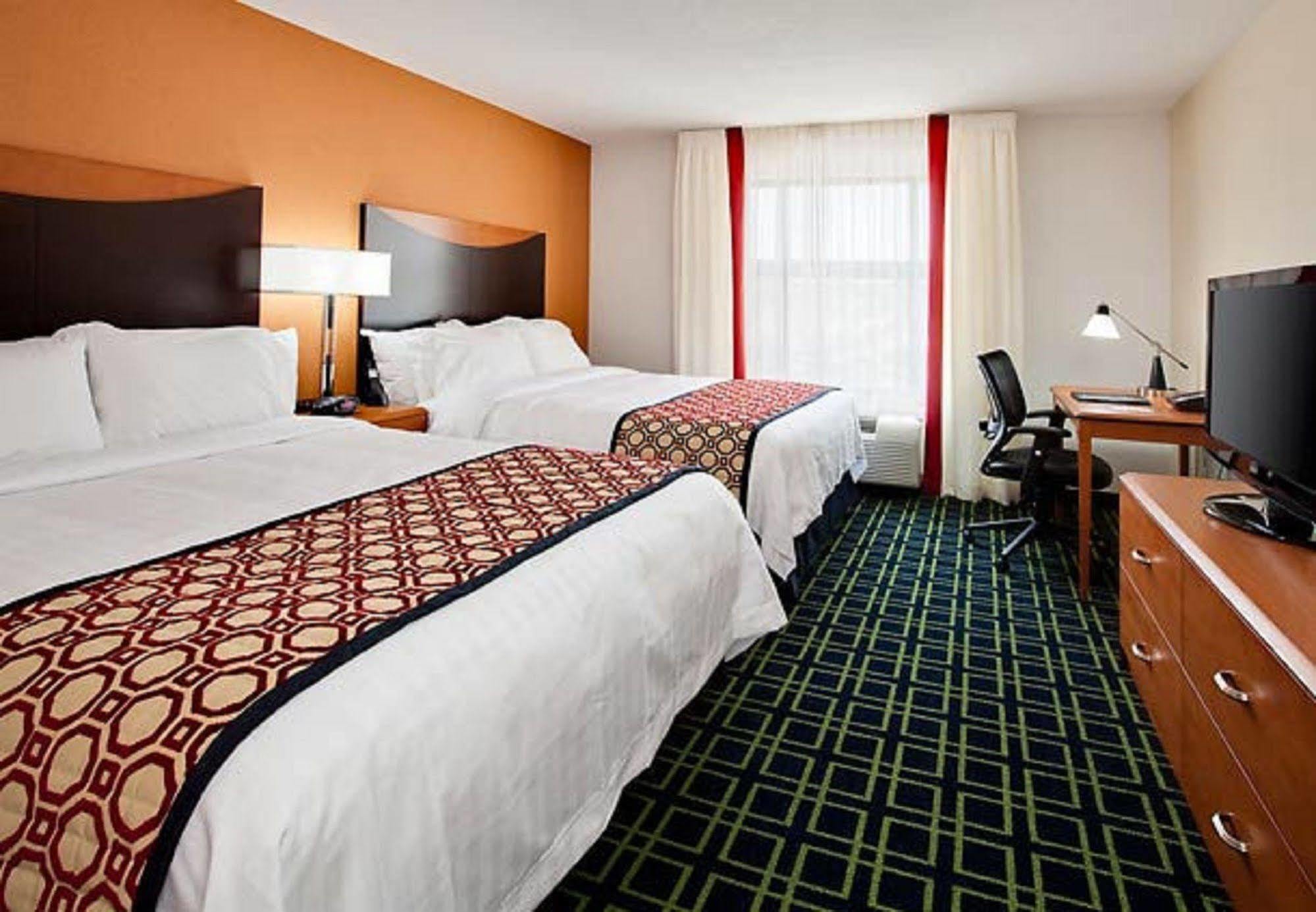 Fairfield Inn & Suites South Bend At Notre Dame Номер фото